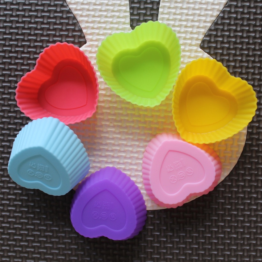 6 Pcs Set Non-Stick Flower Des - Soap Making Kits review and price